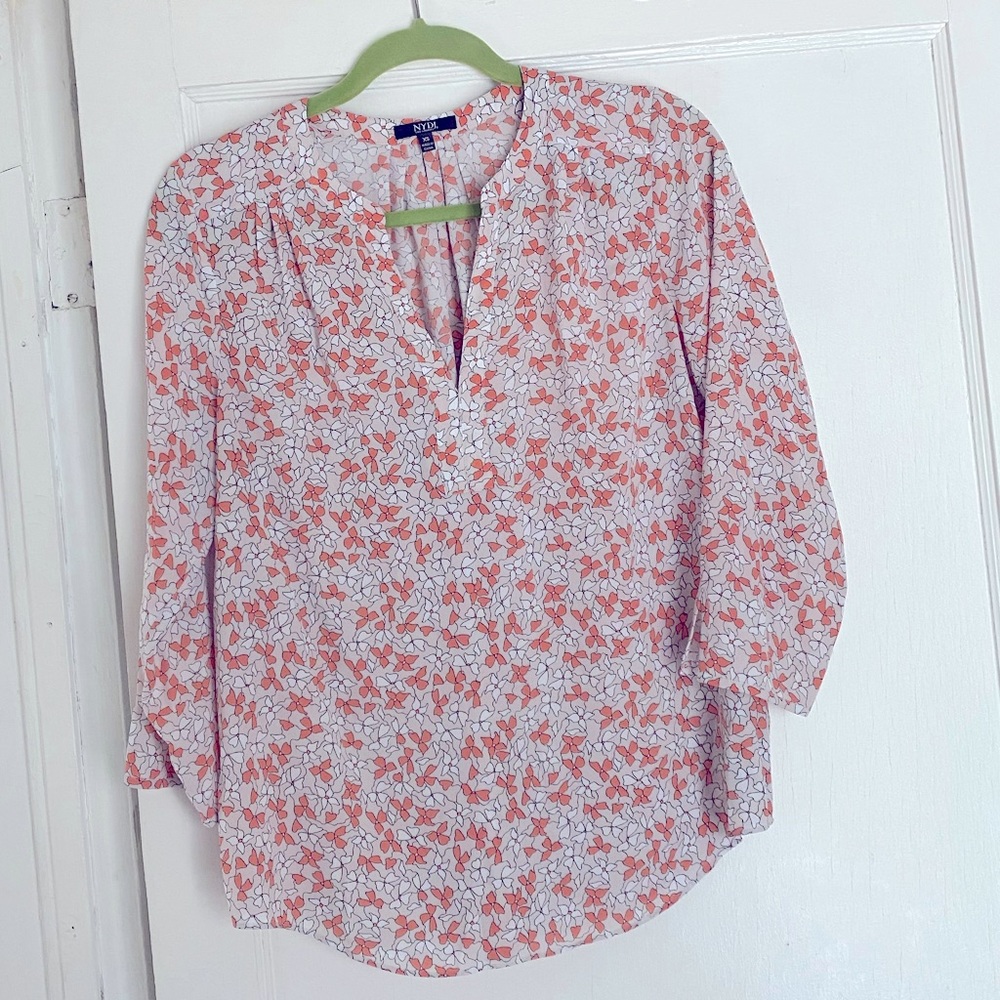 Slit neck 3/4 sleeve blouse